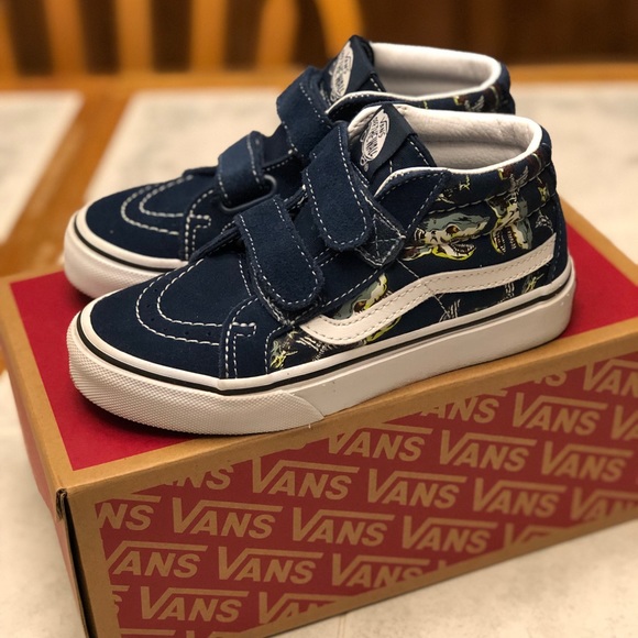 vans zombie shark shoes